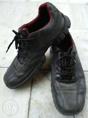 Formula shoe used size 8 good condition urgent