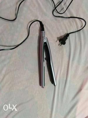 Hair straightener 10days old