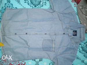I want to sell this Half sleeve blue colour Denim