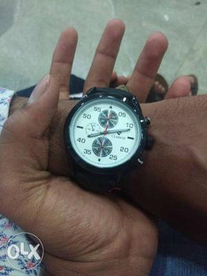 Very good condition watch no scratches serious