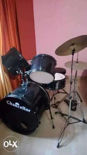 Black Chancellor Drum Set nice black glowing prefect