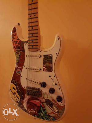 Fender stratocaster. Authentic. Negotiable. In great