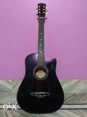 Jaurze guitar full new only 1 month use. and