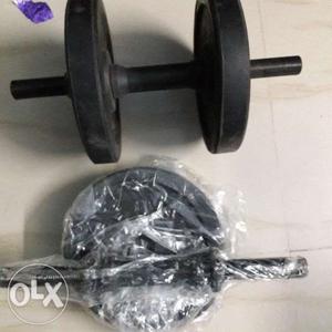 New 5 kg Dumbell pair at very low cost