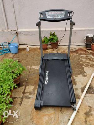 Sportrack Treadmill. Very good quality Treadmill with speed