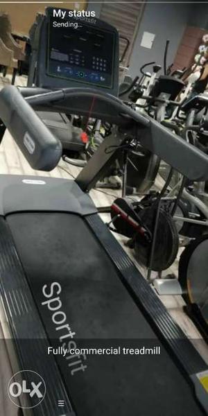 Sportsfit Fully commercial treadmill