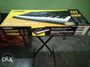 Urgent sell Brand new piano casio CTK860in