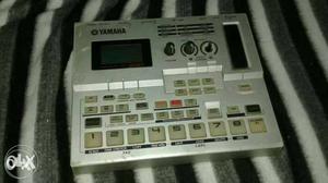 Yamaha Sampler machine