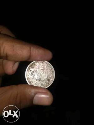 100 yers+ old coine  one coin 5coine  rs