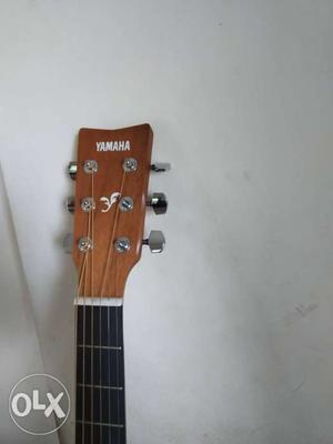 Brown Yamaha Guitar Head