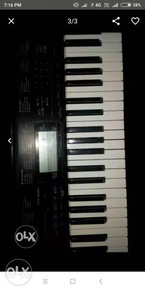 Ctk  good condition keyboard with bag and