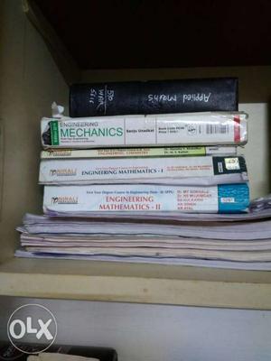 Nirali 1 st year engineering books in good