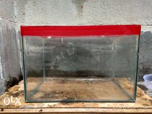 One 1.5' and 1' used aquarium for sell on urgent