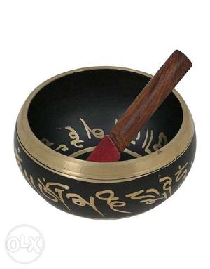 Tibetan singing bowl Makes a beautiful sound when