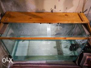 Fish tank with L 4ft., B 1.5ft. and H 2ft.