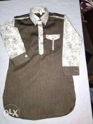 Gray And White Long-sleeved Shirt