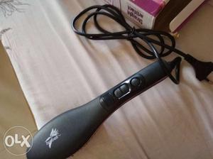 Hair straightener brush type chargeable 1 month used