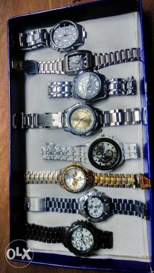 I want to sell 17 dead watches.