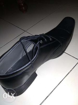 Mens leather shoe for sale size 10 UK