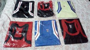 Men's vest only at 90 rs per pc. Size xxl or 90