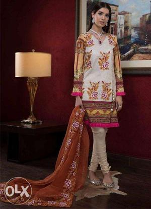 Pakistani Lawn Suits Hina Shah Luxury Lawn Collection 