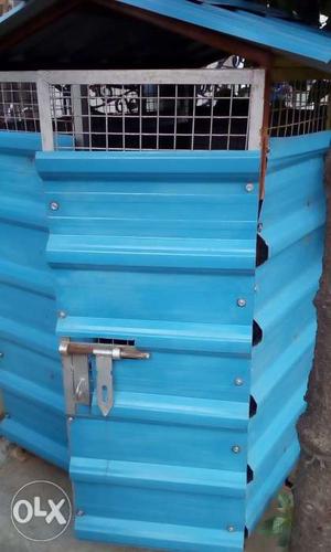 Selling Blue Kennel