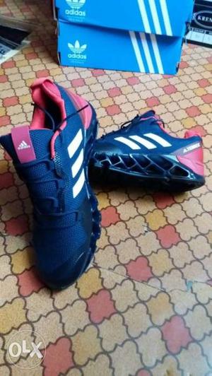 Adidas terrex 7a quality available in 2colours Nd