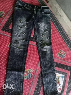 Brand new black n grey jeans with cutt star size