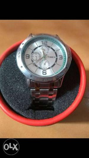 Brand new timex limited edition watch. Not used.