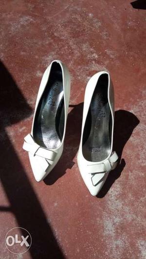 Brand new white heels 38 size