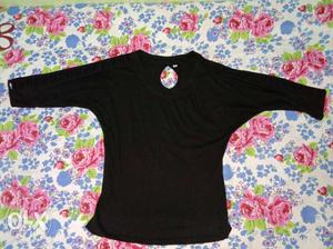 Design black top