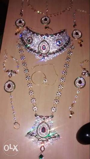Full set of bridal jwelry is available for sell