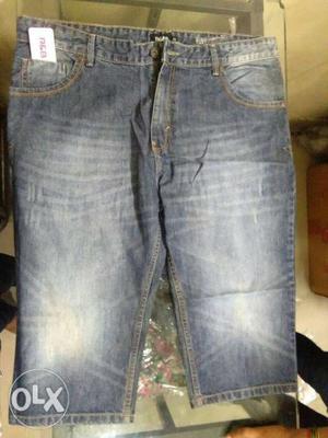 Jeans. capry. size. 30. to. 38