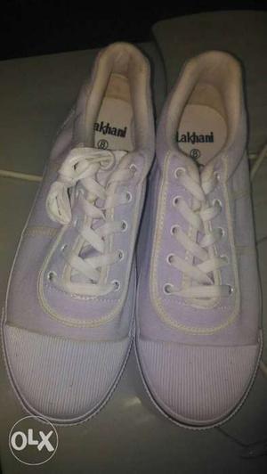 Lakhani canvas shoes 8 no.new I bought it in