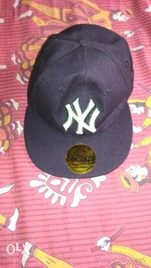 New,no use stylish cap