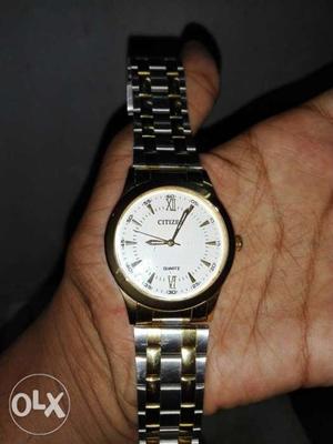Original citizen watch and 16 gb mamory card