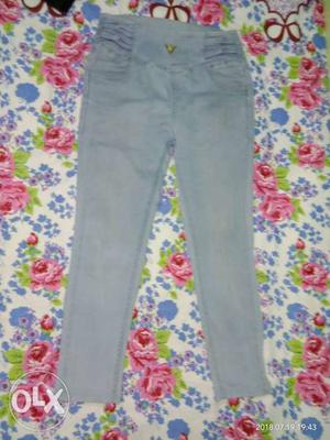 Stretchable feaded jeans
