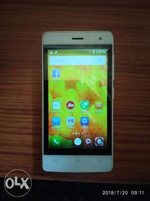 Good condition, 8gb rom, 1gb ram, android version