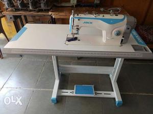 Hafte thi machine malse White And Blue Jack Sewing Machine