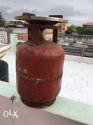 Handy Small 4-5 kg used gas cylinder with top price