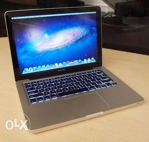 MacBook Pro (13-inch, Mid )