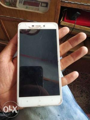 Mi mobile 4 A 9 months old ok condition Gallas