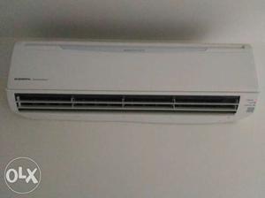 Ogeneral 2.5ton inverter split AC. With Bill. Purchased May