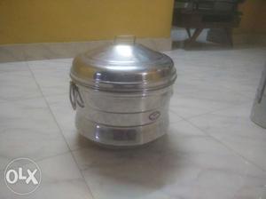 Unused stainless steel idly pot in good condition
