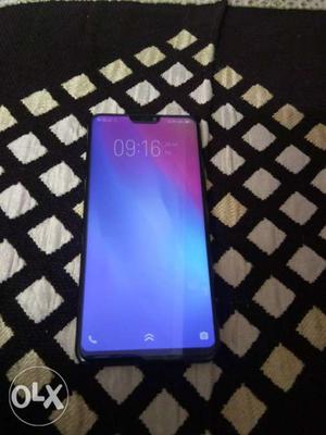 Vivo V9,with bill, Box, charger,eyerphon,100%