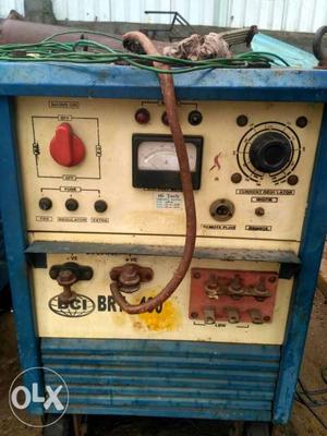 Working good condition 3 welding machine for sell