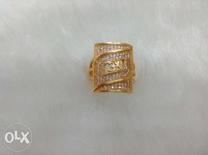 Gold-colored Ring Pls contact me at 760o