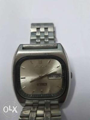 It's an Antique ALLWIN automatic watch. With fine