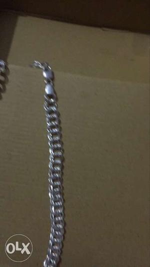 Silver-colored Chain pure silver,paytm accepted.