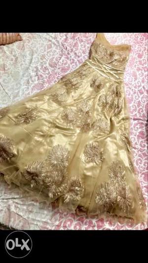Wedding-Special-Heavy-Embroidery-Work-Golden-Colour-Floral